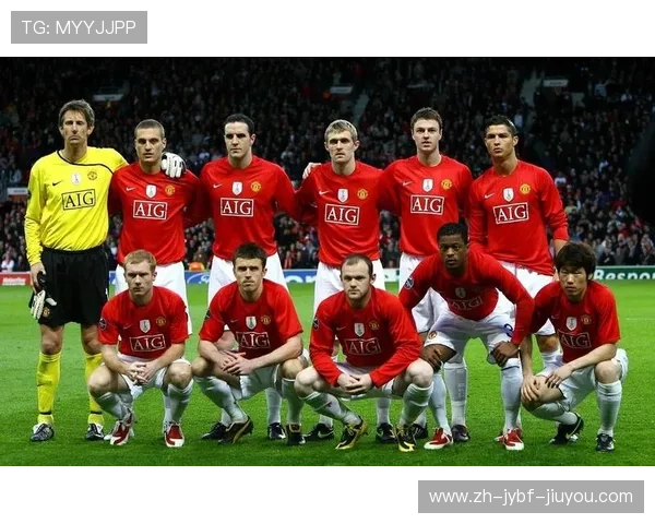 英超红衣球队:曼联与其经典红色球衣的文化意义 英超红衣球队:曼联与其经典红色球衣的文化意义