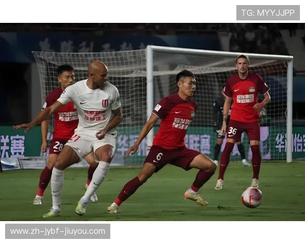 足球比赛中的战术变化与临场反应 足球比赛中的战术变化与临场反应